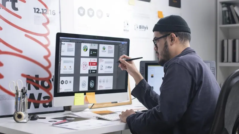 Nhiều biểu tượng nhỏ tượng trưng cho các lĩnh vực design khác nhau như đồ họa, nội thất, thời trang
