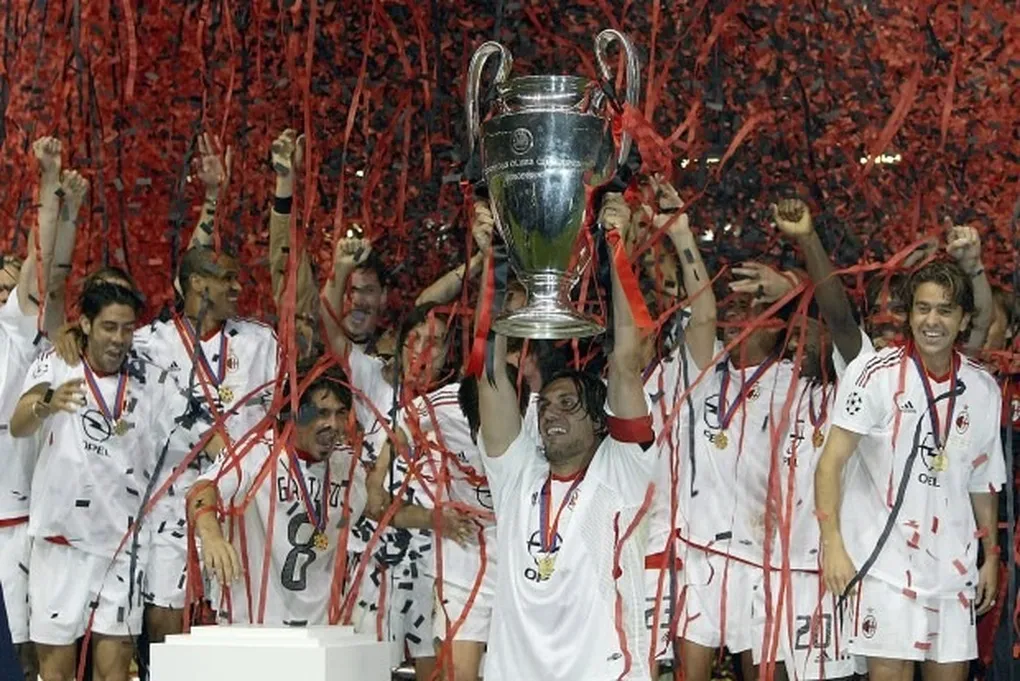 Paolo Maldini, biểu tượng phòng ngự của AC Milan và Italia