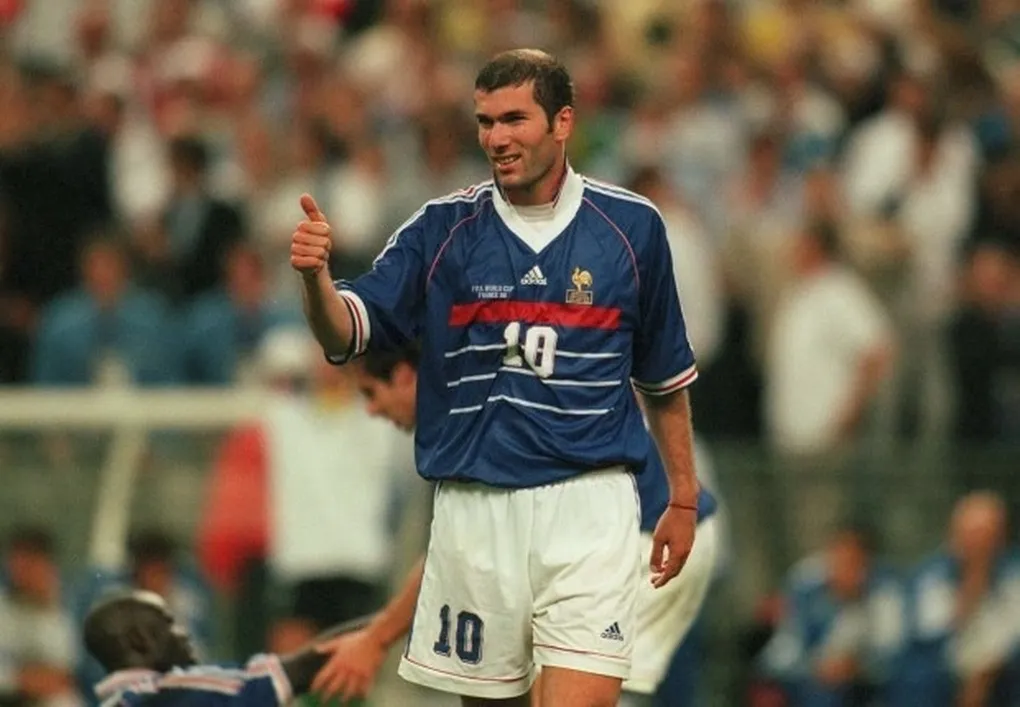 Zinedine Zidane, bậc thầy kỹ thuật trên sân cỏ