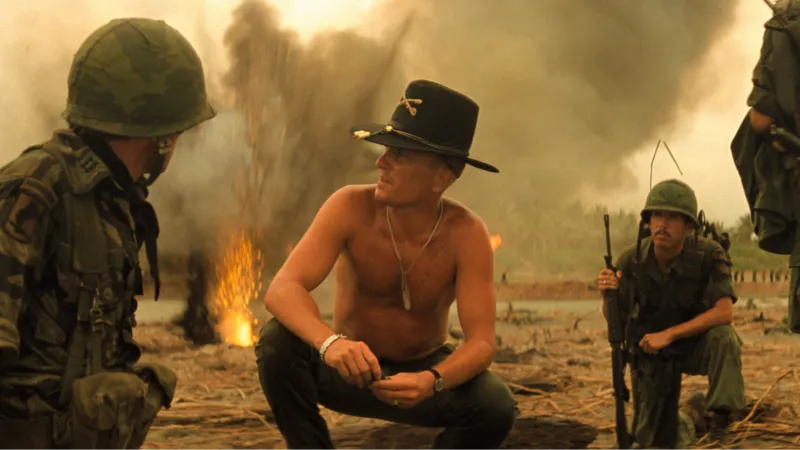 Cảnh trong phim Apocalypse Now, thể hiện không khí u ám và tâm lý phức tạp của lính Mỹ