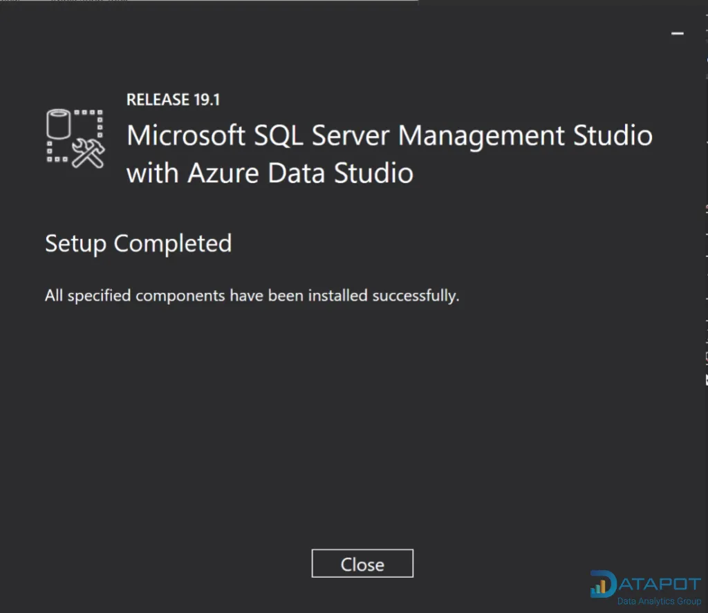 Quá trình cài đặt SSMS đang chạy