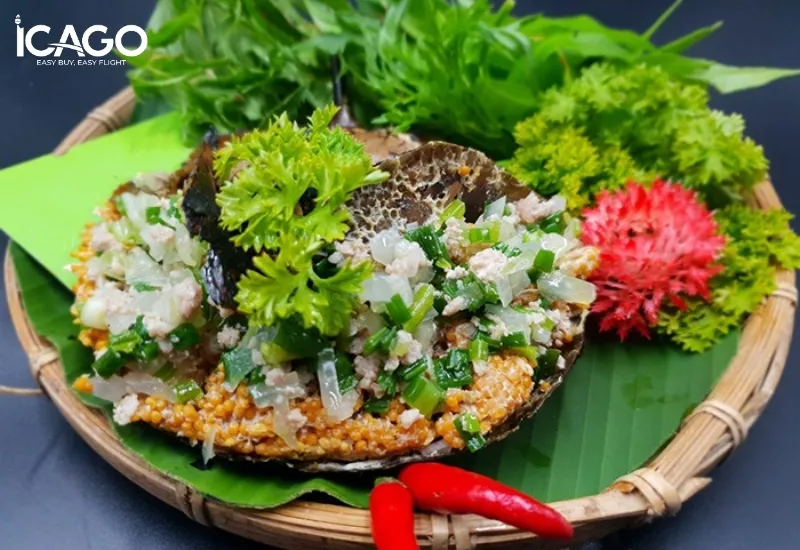 Con Sam biển, một loài hải sản đặc trưng của vùng Hạ Long