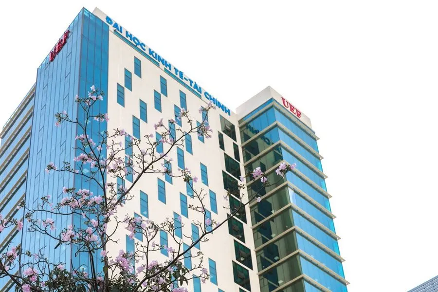 Trường Đại học Kinh tế - Tài chính (UEF) - ngành Marketing với giảng viên chuyên gia