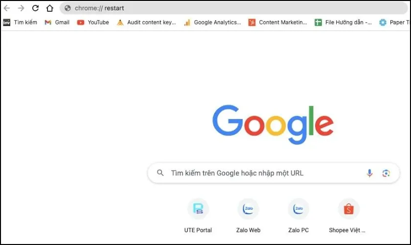 Sử dụng lệnh 'chrome://restart' để khởi động lại trình duyệt Chrome